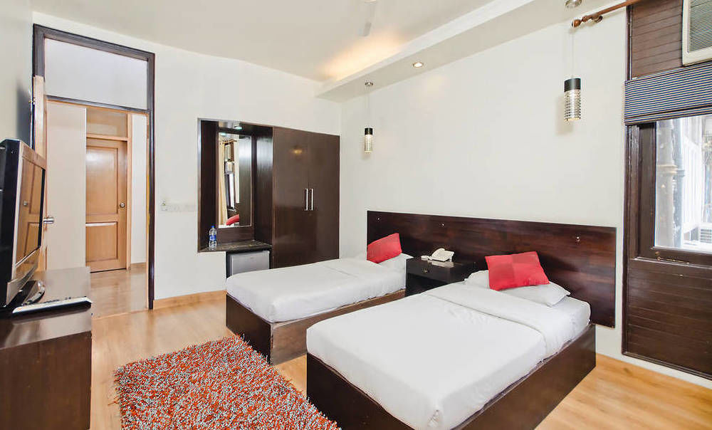 Hotel Grand Ffour Nuova Delhi Esterno foto